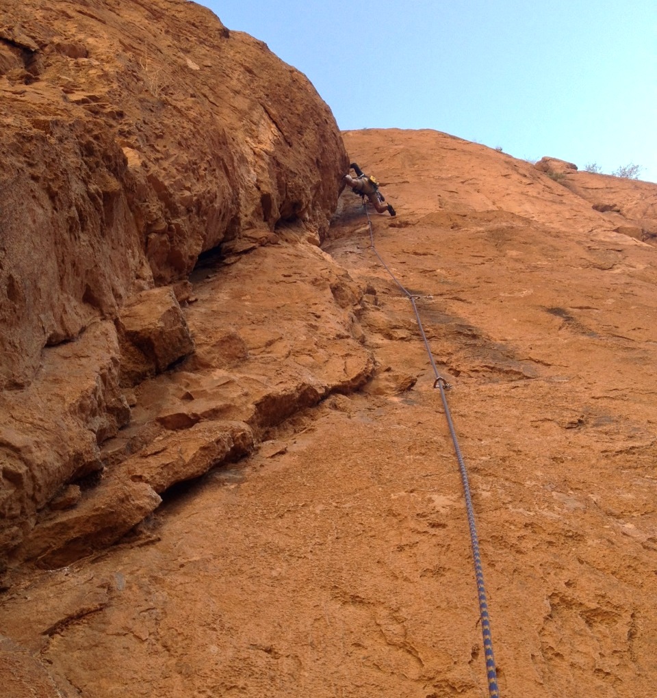 The engaging and creative crux corner pitch of Chibania (6b+)